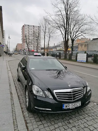 Taxi-Radom Halo Taxi